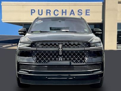 Used 2025 Lincoln Navigator Reserve w/ Jet Appearance Package