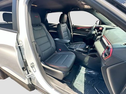 Used 2024 Chevrolet TrailBlazer RS w/ Convenience Package FWD image 26
