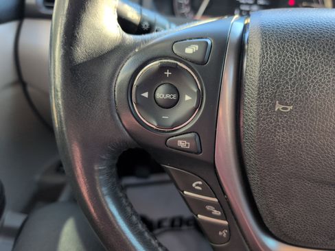 Used 2018 Honda Pilot EX-L image 16