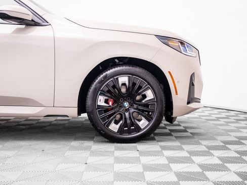 New 2026 BMW X1 xDrive28i w/ Technology Package AWD/4WD image 37