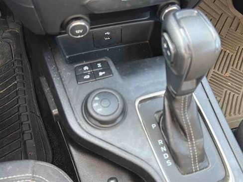 Used 2020 Ford Ranger XL w/ Equipment Group 101A Mid image 17