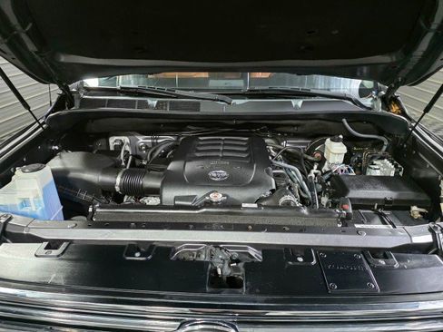 Used 2019 Toyota Tundra 1794 Edition AWD/4WD image 41