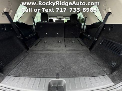 Used 2024 Nissan Pathfinder S AWD/4WD image 18