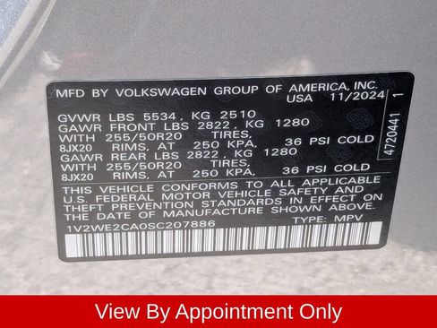 Used 2025 Volkswagen Atlas Cross Sport SE FWD image 34