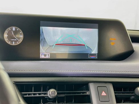 Used 2021 Lexus UX 250h w/ Accessory Package (Z2) AWD/4WD image 13
