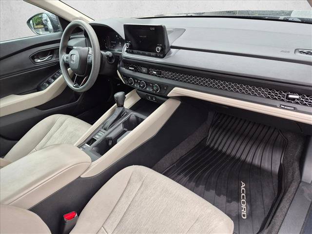 Used 2023 Honda Accord EX image 20
