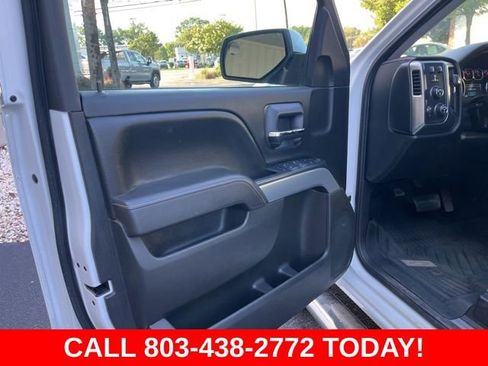 Used 2017 Chevrolet Silverado 1500 LT w/ All Star Edition AWD/4WD image 5