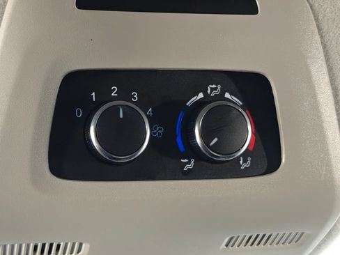 Used 2024 Ford Transit 350 XLT RWD image 45