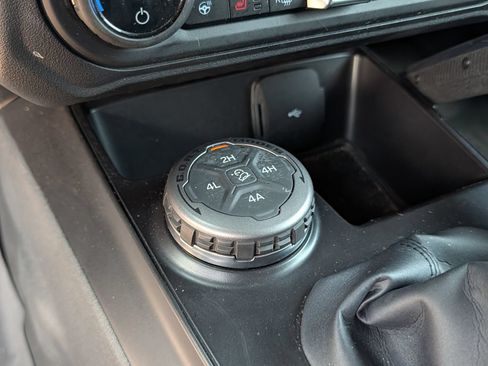 Used 2025 Ford Bronco Badlands AWD/4WD image 23