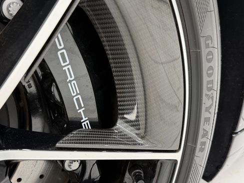 Certified 2026 Porsche 911 Carrera GTS RWD image 17