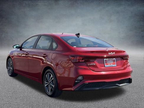 Used 2024 Kia Forte LXS FWD image 6