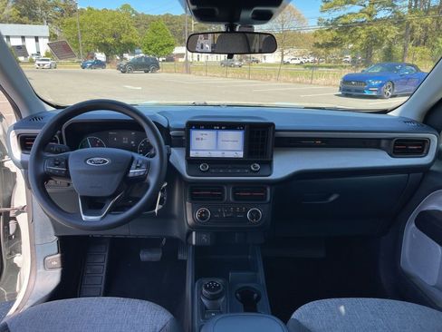 Used 2024 Ford Maverick XLT FWD image 8