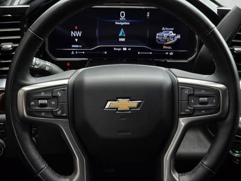 Used 2024 Chevrolet Silverado 2500 LTZ AWD/4WD image 21