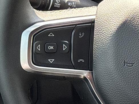 Used 2025 RAM 1500 Big Horn AWD/4WD image 22