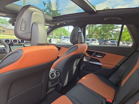 New 2026 Mercedes-Benz GLC 300 4MATIC image 28