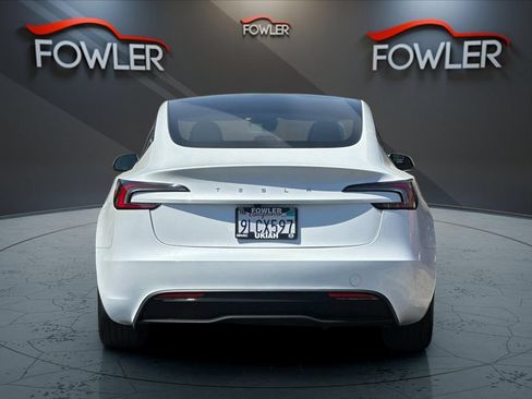 Used 2024 Tesla Model 3 Standard Range RWD image 4