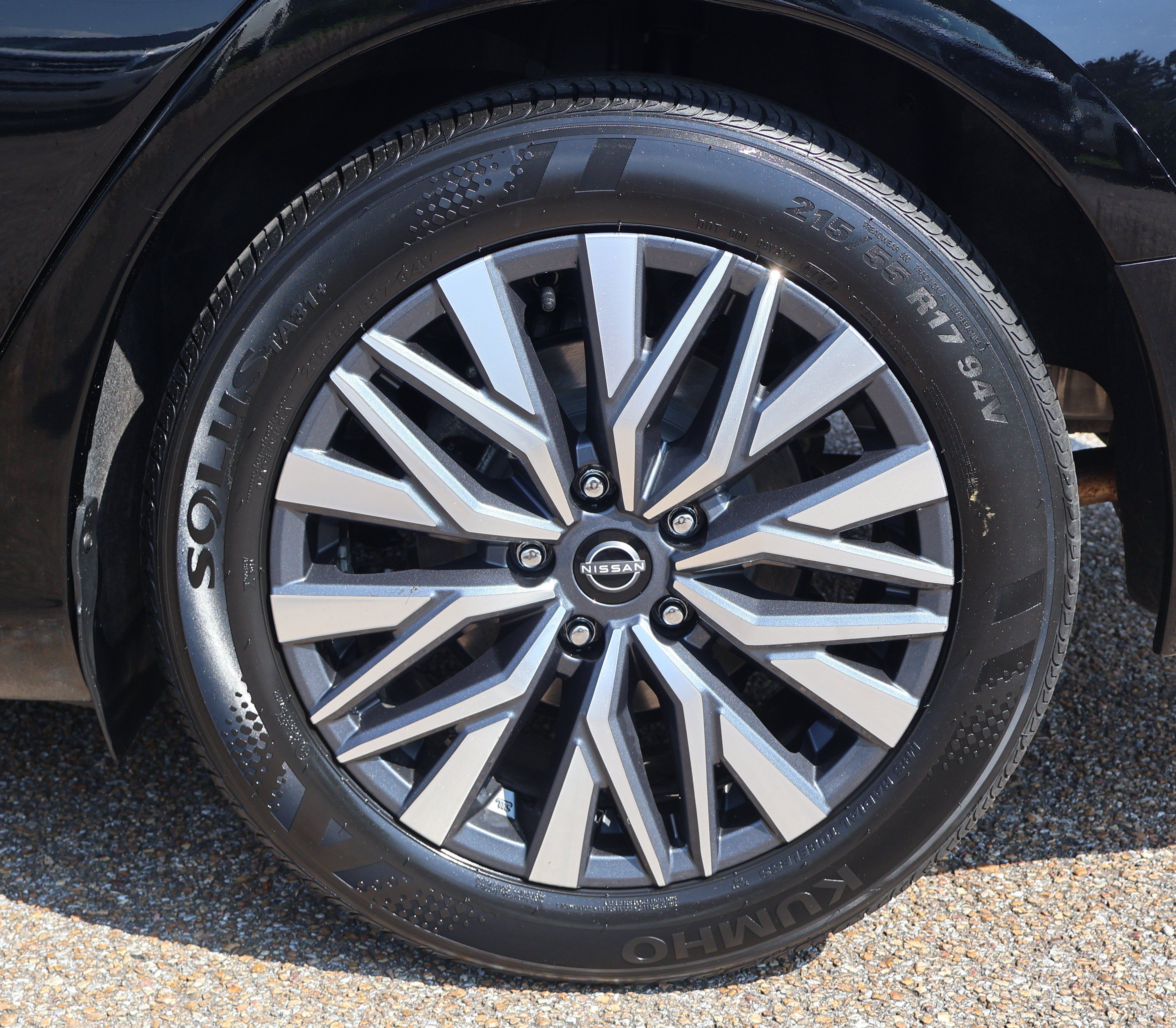 Used 2025 Nissan Altima 2.5 SV FWD image 20