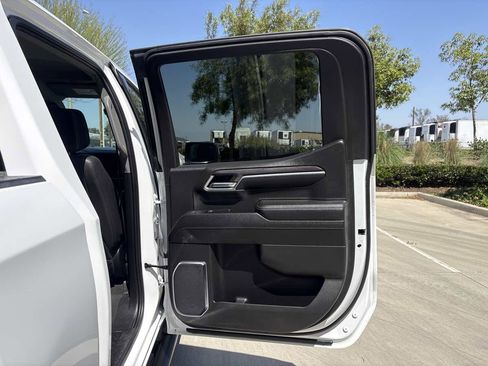 Used 2023 Chevrolet Silverado 1500 LTZ w/ LTZ Convenience Package II AWD/4WD image 13
