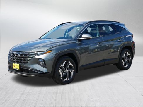 Certified 2023 Hyundai Tucson Limited w/ Cargo Package AWD/4WD image 3