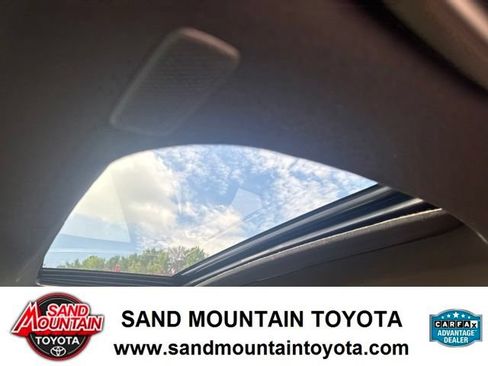 Used 2025 Toyota 4Runner Limited AWD/4WD image 16