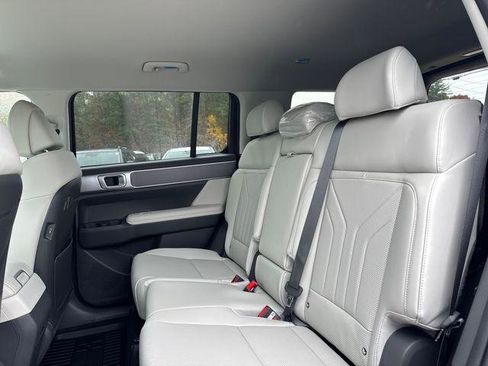 New 2026 Hyundai Santa Fe SEL image 9