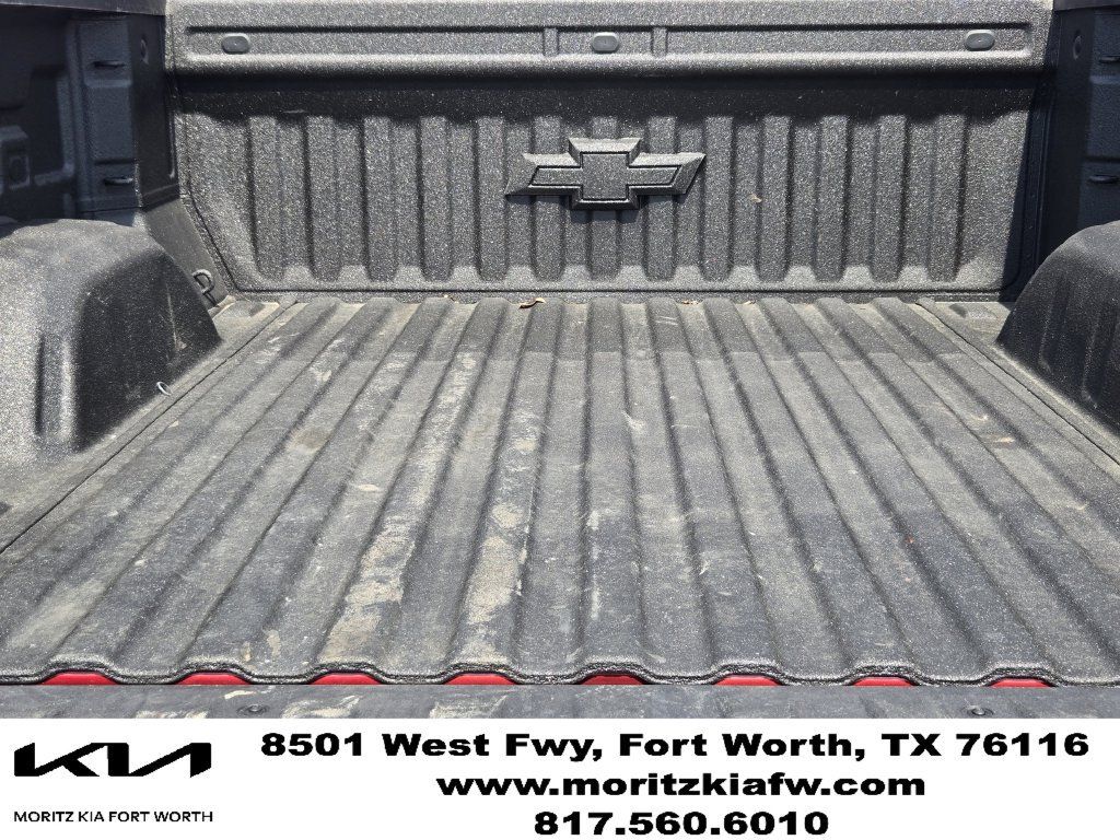 Used 2022 Chevrolet Silverado 1500 RST AWD/4WD image 31