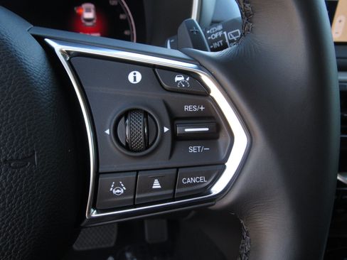 Certified 2025 Acura MDX SH-AWD w/ Technology Package image 28