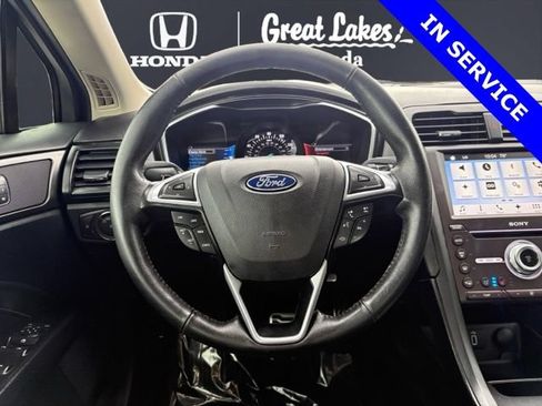 Used 2017 Ford Fusion Titanium FWD image 12