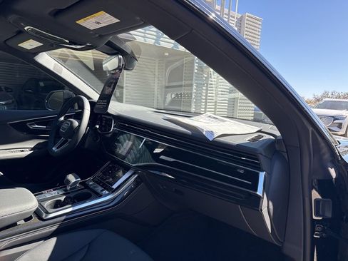 New 2026 Audi Q8 Premium Plus image 15