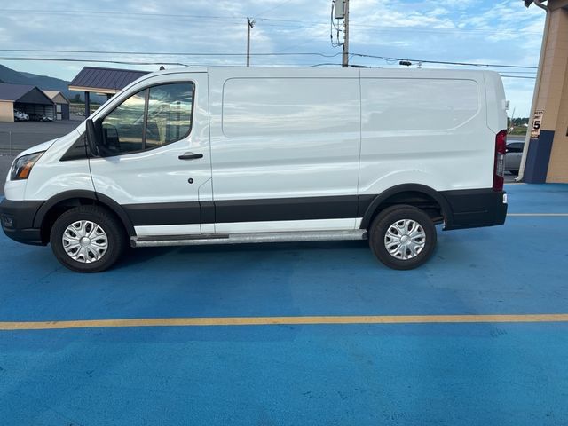 Used 2025 Ford Transit 250 Low Roof w/ Exterior Upgrade Package RWD image 4