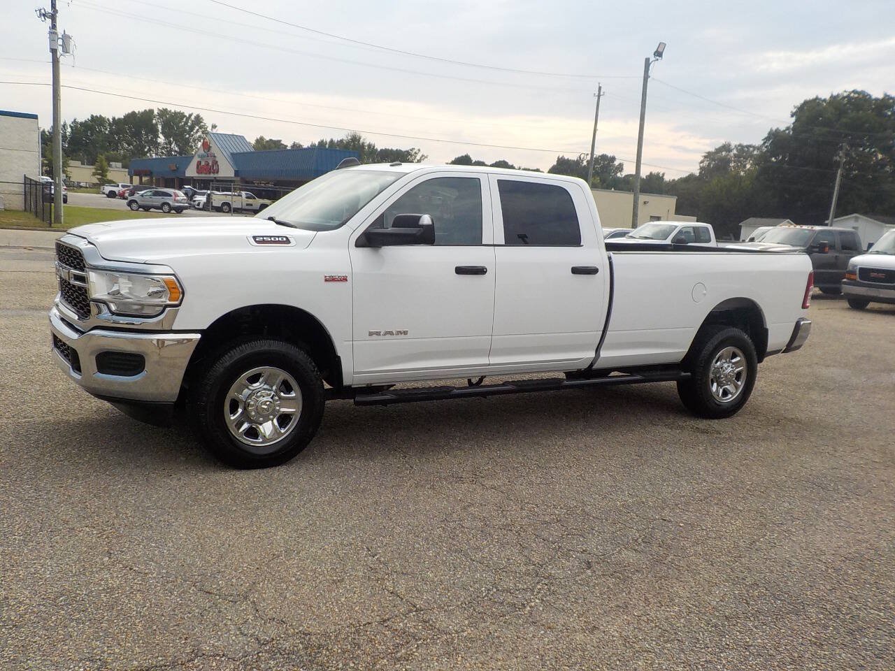 Used 2022 RAM 2500 Tradesman w/ Chrome Appearance Group AWD/4WD image 1