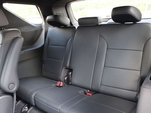New 2026 Chevrolet Traverse LT w/ Driver Confidence Package FWD image 20