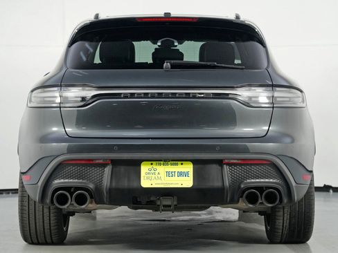 Used 2023 Porsche Macan image 11
