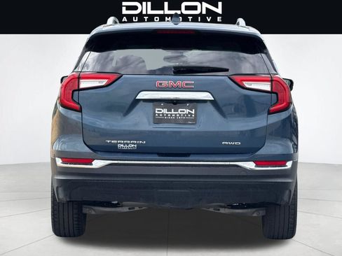 Used 2024 GMC Terrain SLT AWD/4WD image 5