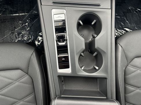 Certified 2024 Volkswagen Atlas SE AWD/4WD image 22