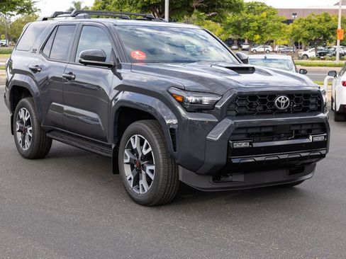 New 2026 Toyota 4Runner TRD Sport Premium AWD/4WD image 3