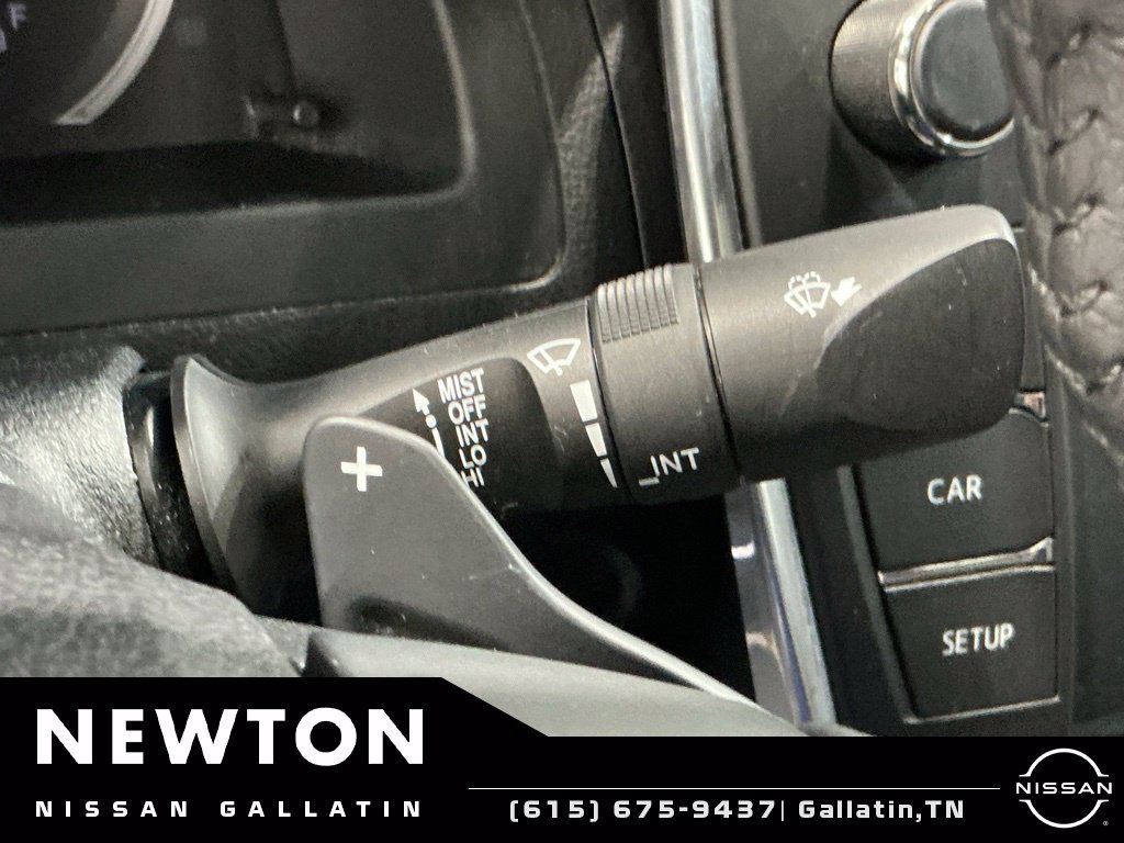Used 2017 Toyota Camry SE FWD image 29