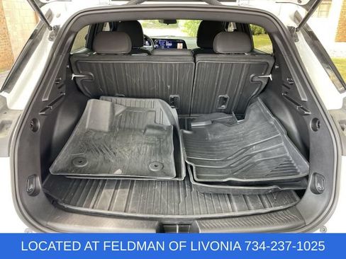 Used 2025 Chevrolet Equinox EV LT FWD image 24