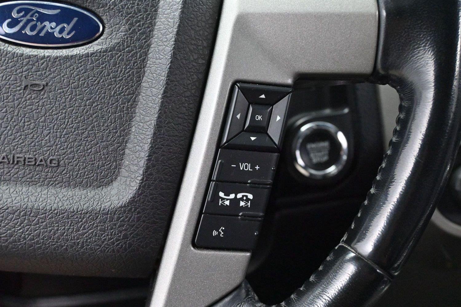 Used 2015 Ford Expedition Limited w/ Equipment Group 301A AWD/4WD image 21
