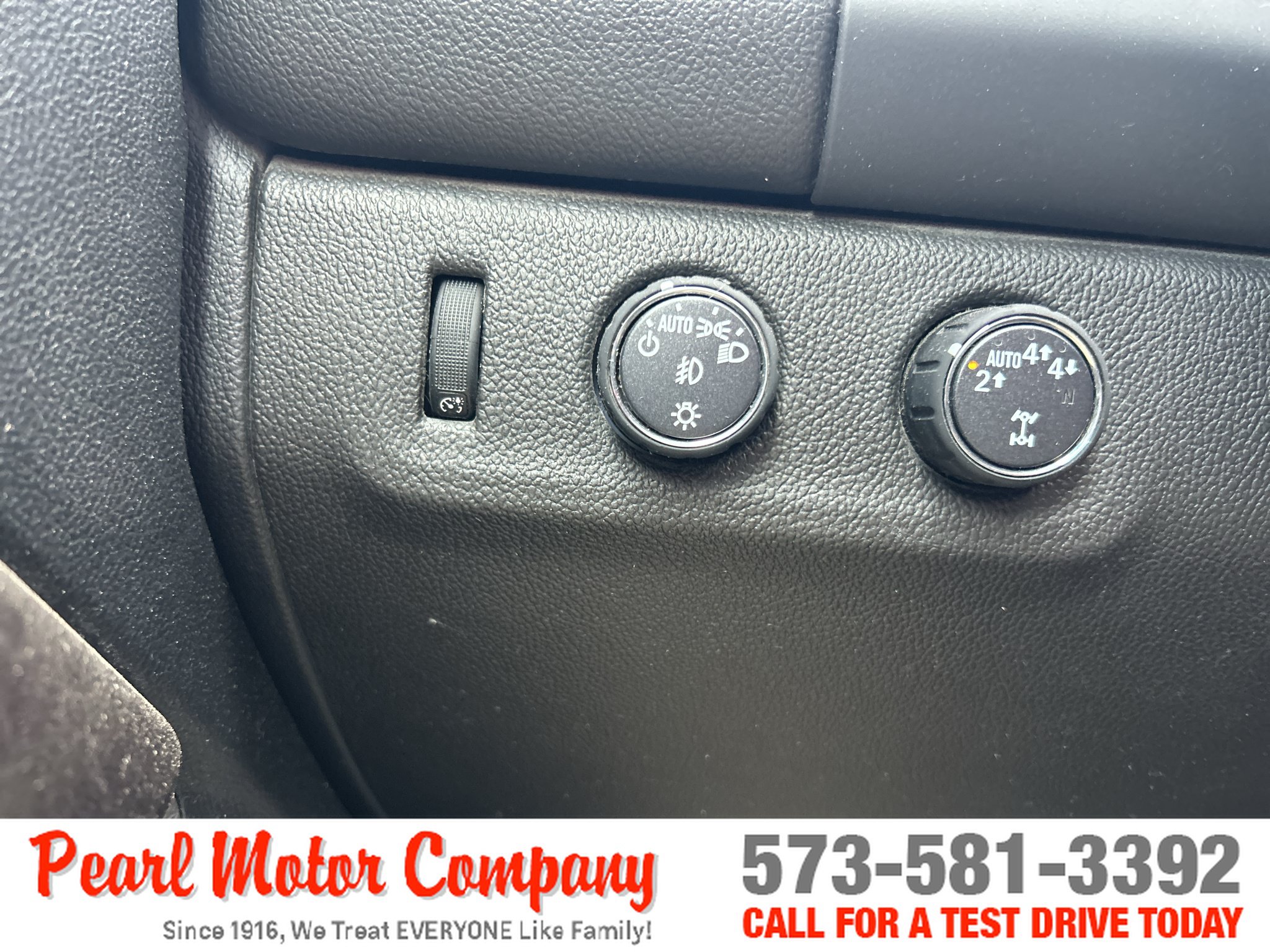 Certified 2022 GMC Canyon Elevation w/ Elevation Premium Package AWD/4WD image 14