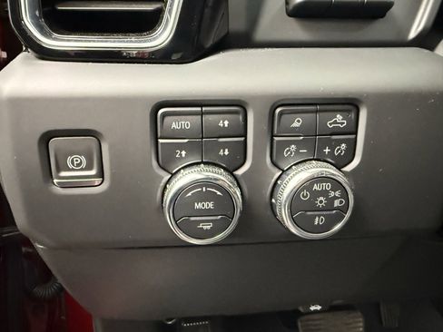 Used 2024 GMC Sierra 1500 Denali w/ Denali Reserve Package image 13