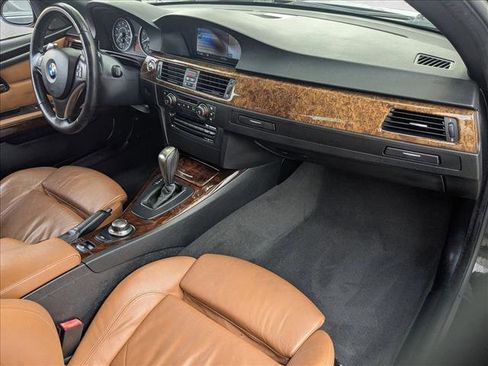 Used 2008 BMW 335i Convertible image 21