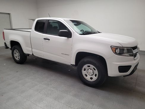 Used 2018 Chevrolet Colorado W/T w/ WT Convenience Package RWD image 11