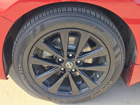 Used 2016 Nissan Altima 2.5 SL w/ 2.5 Technology w/LED Package image 33