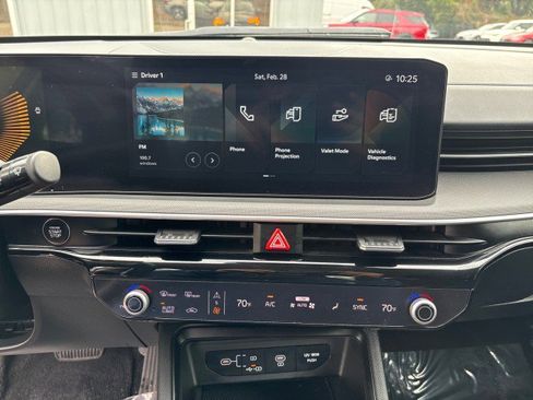 Used 2025 Kia K5 LXS image 18