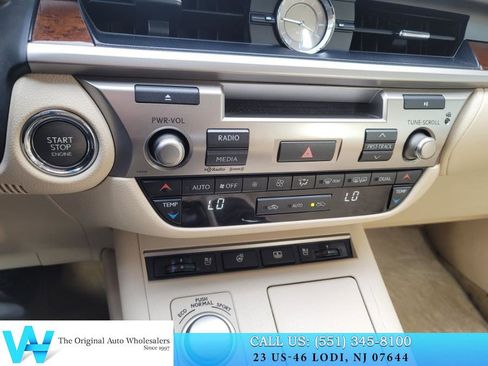 Used 2013 Lexus ES 350 image 21