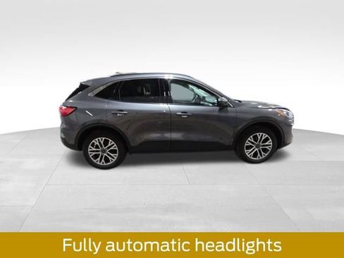 Certified 2022 Ford Escape SEL image 10