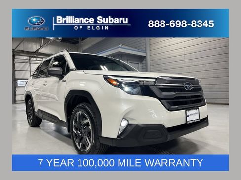 Certified 2025 Subaru Forester Premium AWD/4WD image 1