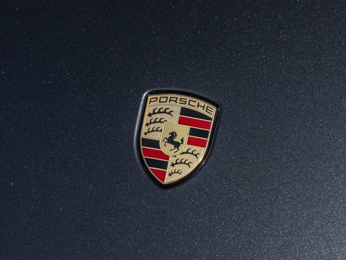 Certified 2021 Porsche Taycan 4S AWD/4WD image 18