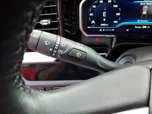 Used 2022 Chevrolet Silverado 1500 RST w/ Z71 Off-Road Package image 17